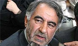 اصولگرایان مرجع سیاسی دارند/ آیت الله موحدی کرمانی می تواند رهبر جریان اصولگرا باشد بوربور