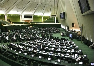 دولت مجاز به انتشار ۵ هزار میلیارد اوراق بهادار اسلامی شد مجلس