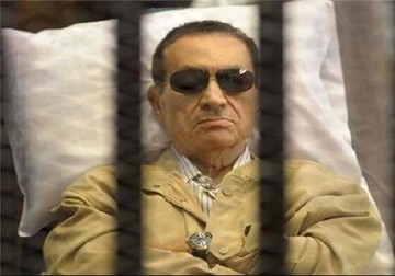 انتقال «حسنی مبارک» از بیمارستان به منزل شخصی مبارک