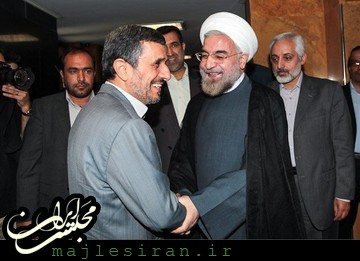 دیدار احمدی نژاد با رئیس جمهور منتخب