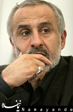 انتقاد نادران از عدم حضور رئیسجمهور در جلسه بررسی کلیات لایحه بودجه الیاس نادران