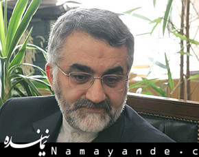 آمریکا در یک آزمون تاریخی قرار دارد/ پیام رژه امروز ارتش علاءالدین بروجردی