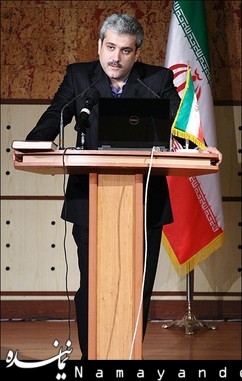 نخبگی نباید باعث ایجاد تفکر طلبکاری شود سورنا ستاری