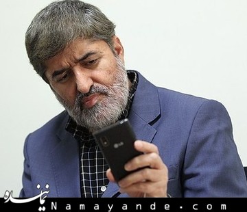 دستخط علی مطهری در کلاس اول ابتدایی و یادداشت پدر علی مطهری 4