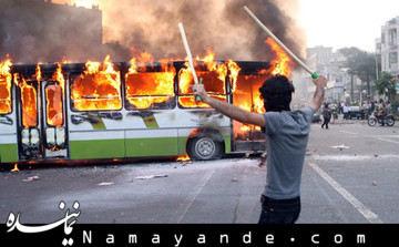 سوء تفاهم یا خیانت ؟     / تاریخ پاسخ می دهد / ۸ نکته ای که فعالان اصلاح طلب آن را فراموش کرده اند فتنه 88