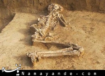 مردی که ۲۰۰ سال چهارزانو نشسته است! +عکس  کشف جسد زن باردار 6000 سال