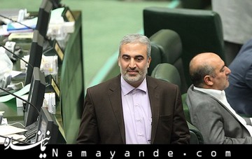 فراکسیون ۱۰  نفره همچنان در تعلیق نکو