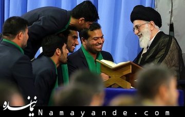 انس با قرآن به جامعه اسلامی استحکام درونی میبخشد/ «اسلام امریکایی» با پوشش اسلامی در خدمت اهداف امریکا و صهیونیسم است رهبری