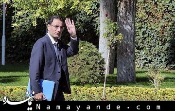 وزیر پرحاشیه؛ از رای اعتماد تا شمارش معکوس استیضاح فرجی دانا