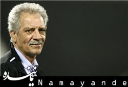 از بازی استقلال پای تلویزیون ناخن میخوردم! پورحیدری