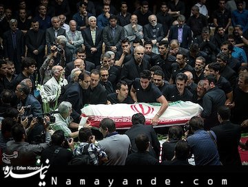 تشییع پیکر مرحوم حسین معدنی 