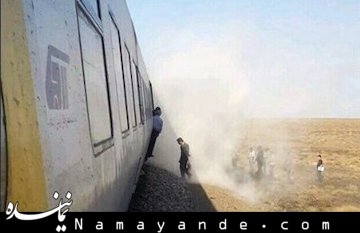 قطار مسافربری مشهد - تهران از ریل خارج شد قطار/1
