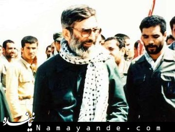 مستند "نقش مقام معظم رهبری در 30 ماه اول انقلاب" امشب پخش می شود رهبری در جنگ