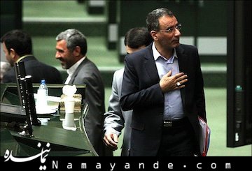  جلسه استیضاح رضا فرجی دانا وزیر علوم تحقیقات و فناوری صبح امروز چهارشنبه با حضور اسحاق جهانگیری معاون اول رئیس جمهور در مجلس شورای اسلامی برگزار شد. 