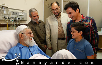 عیادت عمو پرنگ و امیرمحمد از رهبر معظم انقلاب/ گفتوگوی جالب امیرمحمد و «آقا»  عمو پورنگ و رهبری