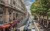 شخصی علاقه‌مند به عکاسی در سفری 30 هزار تصویر از سرسبزترین پایتخت اروپا گرفته است که تعدادی از آنها را در اینترنت به اشتراک گذاشته است. پاریس دارای موسسات، پارک‌ها و آثار دیدنی مشهوری است و به دلیل دا