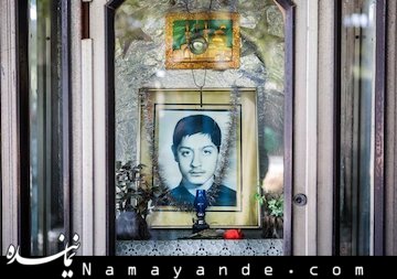 یادو خاطره شهیدان دانش آموز تا ابد زنده و پاینده باد.