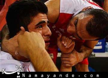 مدال نقره خیلی از ورزشکاران را خوشحال می کند اما این مدال برای بسکتبالیست های ایرانی معنای جز گریه و حسرت نداشت.