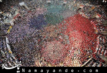  سنت تشکیل برج های انسانی در منطقه کاتالونیای به قرن 18 بر می گردد. تیم های مختلف برای تشکیل بلندترین و پیچیده ترین برج انسانی با یکدیگر رقابت می کنند. این بار این رقابت ها در شهر تاراگونای اسپانیا بر