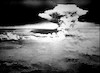 به‌تازگی تصاویری ناب و منحصر به فرد از مراحل مختلف آماده‌سازی، حمل و پرتاب بمب‌های اتمی دوگانه آمریکا بر فراز دو شهر هیروشیما و ناگازاکی منتشر شده است. 