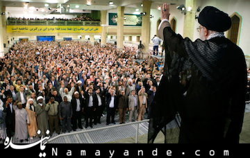 واقعه غدیر منطق مستحکم اسلام در نفی نگاه سکولار است/ هر اقدامی در جهت اختلاف شیعه و سنی کمک به «آمریکا، انگلیس خبیث و صهیونیزم» است رهبری-عید غدیر 1393