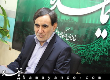 رئیس مجلس خلاف آئین نامه عمل کرد/ اینکه می گویند پیشنهادها پس گرفته شد خلاف واقع است «ابراهیم آقامحمدی» در حاشیه بازدید از سایت «نماینده»