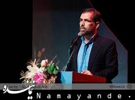 جشنواره شعر انقلاب میتواند چراغ شعر انقلاب را روشن نگاه دارد علی داودی/1