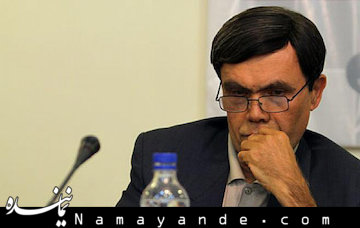 ایران و آمریکا، دوستان بیاعتمادند/در مراسم ۱۳ آبان باید نگاه به خارج را مدنظر قرار دهیم خرم