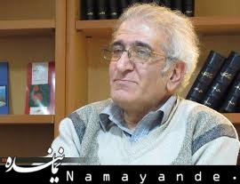 ترجمه و آمادهسازی مجموعه جدیدی از اشعار نزار قبانی پوری