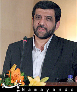 تعجب میکنم که برای برخورد با مفاسد از رهبری اجازه میگیرند ضرغامی/2