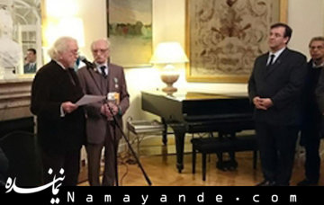 «محمود دولتآبادی» هم با عنایت فرانسه نشان شوالیه هنر و ادب گرفت  الیزه نشینان/1