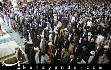 نماز جمعه فقط در شهرهای سفید اقامه می شود
 نماز جمعه