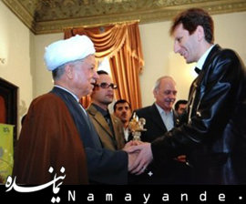 تبلیغ شرکت "بابک زنجانی" در روزنامه اصلاحطلب آرمان! +تصاویر هاشمی و زنجانی