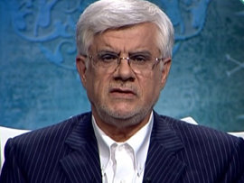 کاهش قیمت نفت «توفیق اجباری» است/ باید از تیم مذاکره کننده حمایت کنیم عارف