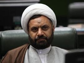 کاهش قیمت نفت با اجرای اقتصاد مقاومتی تأثیری بر فعالیتهای کشور نخواهد گذاشت امیری