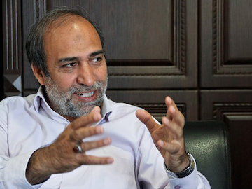 تشریح برنامه های اصولگرایان در مجلس دهم/  تیم اقتصادی دولت یکدست نیست/اقتصاد مقاومتی، یعنی برای ۸۲۰ هزار میلیاردی که در اختیار مردم است، برنامه ریزی شود لطف الله فروزنده/431