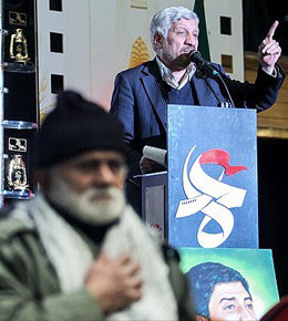 از هدیه ویژه رهبر انقلاب به آهنگران تا شور و حالی که مردم از «با نوای کاروان» گرفتند
 صادق آهنگران/2