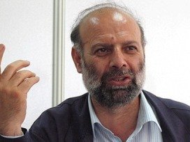 «بنزین تکنرخی» بازار را لجامگسیخته میکند/ دولت تجدیدنظر کند محجوب43