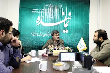 مهدی کوچک زاده در حاشیه بازدید از سایت نماینده