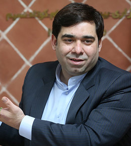 برای پدرانمان زینت باشیم/ با شنیدن مواضع مطهری افسوس خوردم محسن اندرزگو