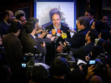 شهردار منطقه ۱۱ تخلف کرد، عزل شد قالیباف