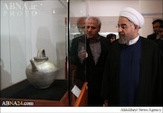 بازدید روحانی از موزه ملی ایران