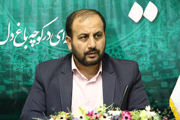 ادامه سوءمدیریتها قیمت مرغ را گرانتر می کند
 رحمت الله نوروزی در حاشیه بازدید از سایت نماینده