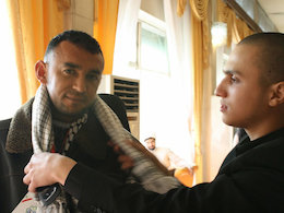 ماجرای چفیههایی که فرزند «عماد» بر دوش علاقهمندان «جهاد» انداخت چفیه جهاد مغنیه431