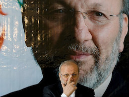 متکی: کانون فارغالتحصیلان هند در انتخابات فعال خواهد بود متکی