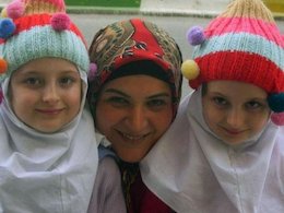 سارا و نیکای"پایتخت" در سوئد +تصاویر سارا و نیکا