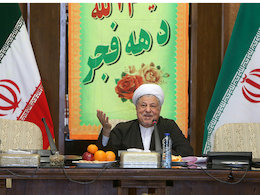 مردم در راهپیمایی ۲۲ بهمن، ثابت میکنند که انقلاب را تنها نمیگذارند هاشمی رفسنجانی