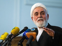 پاسخ ناطق نوری به سوال جهت دار خبرنگار غربی  ناطق نوری/34