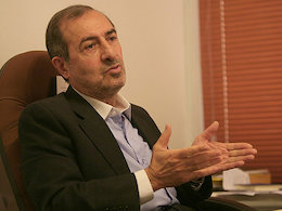 تندروهای اصلاحطلب باعث انحلال شورای شهر شدند الویری