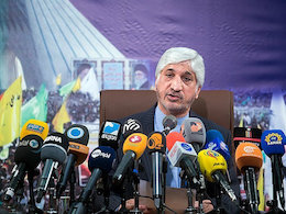 حسن روحانی سخنران مراسم ۲۲ بهمن/ پوشش خبری مراسم توسط ۲۶۵ خبرنگار خارجی و ۱۵۰۰ خبرنگار داخلی آب خضر